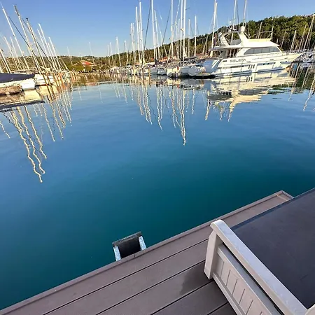 Floating House Sunrise Joy *